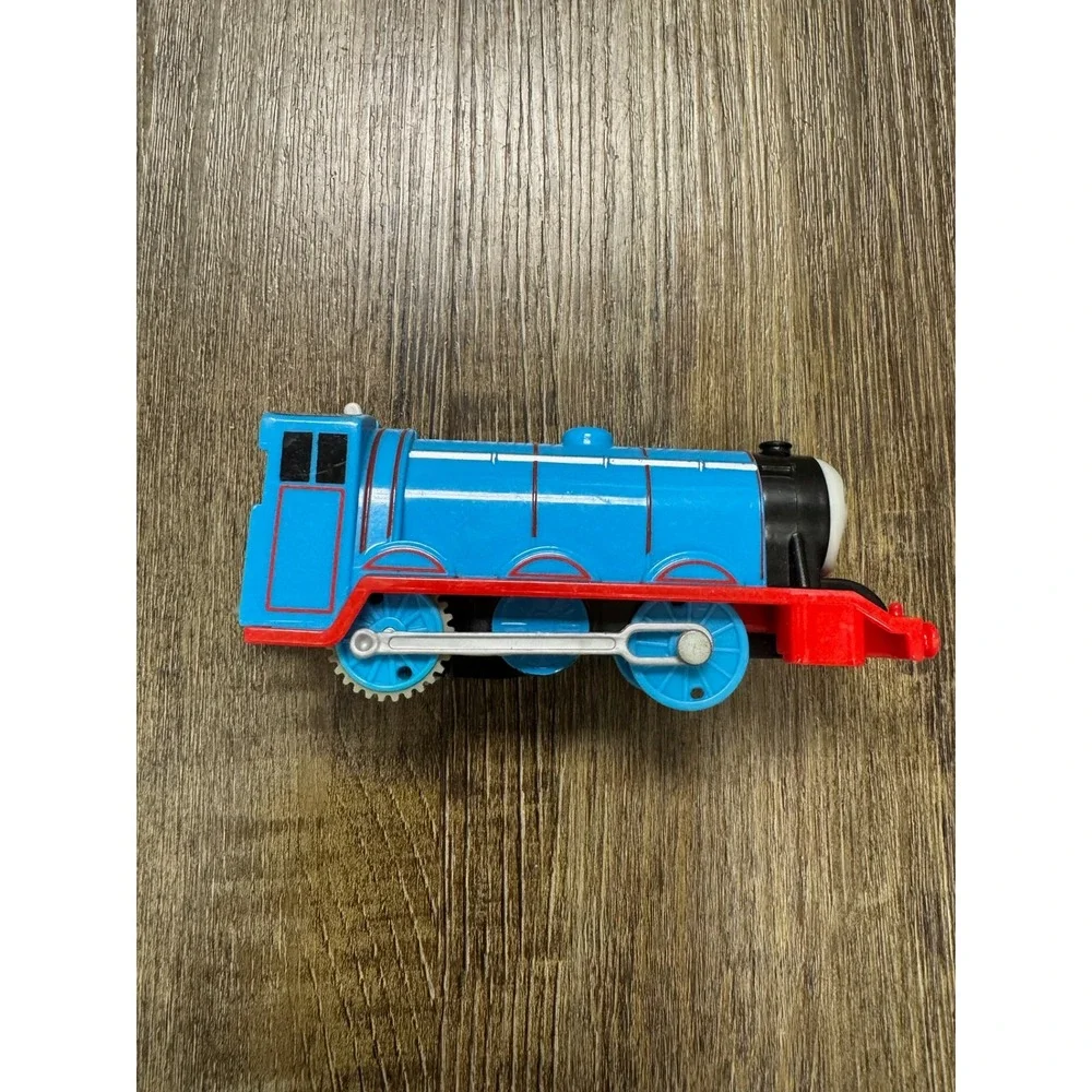 Mattel Thomas & Friends TrackMaster Gordon Motorized Blue Train Engine 2013